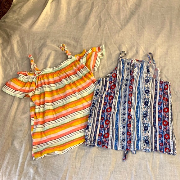Bundle of 2 summery tops - Picture 2 of 4